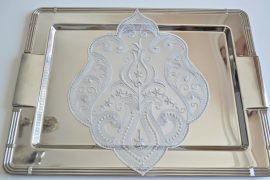 Yepyeni Tepsi Örtüleri Satışta