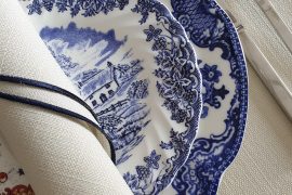 Belle Époque Meets Bleu Blanc